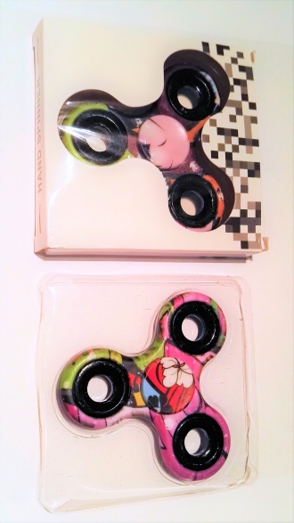 HAND SPINNER