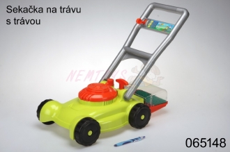 Sekačka na trávu s rotující trávou